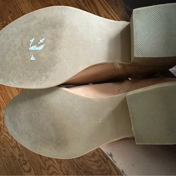 Jeffrey Campbell Oriley Tan Booties size 9M - Picture 4 of 4